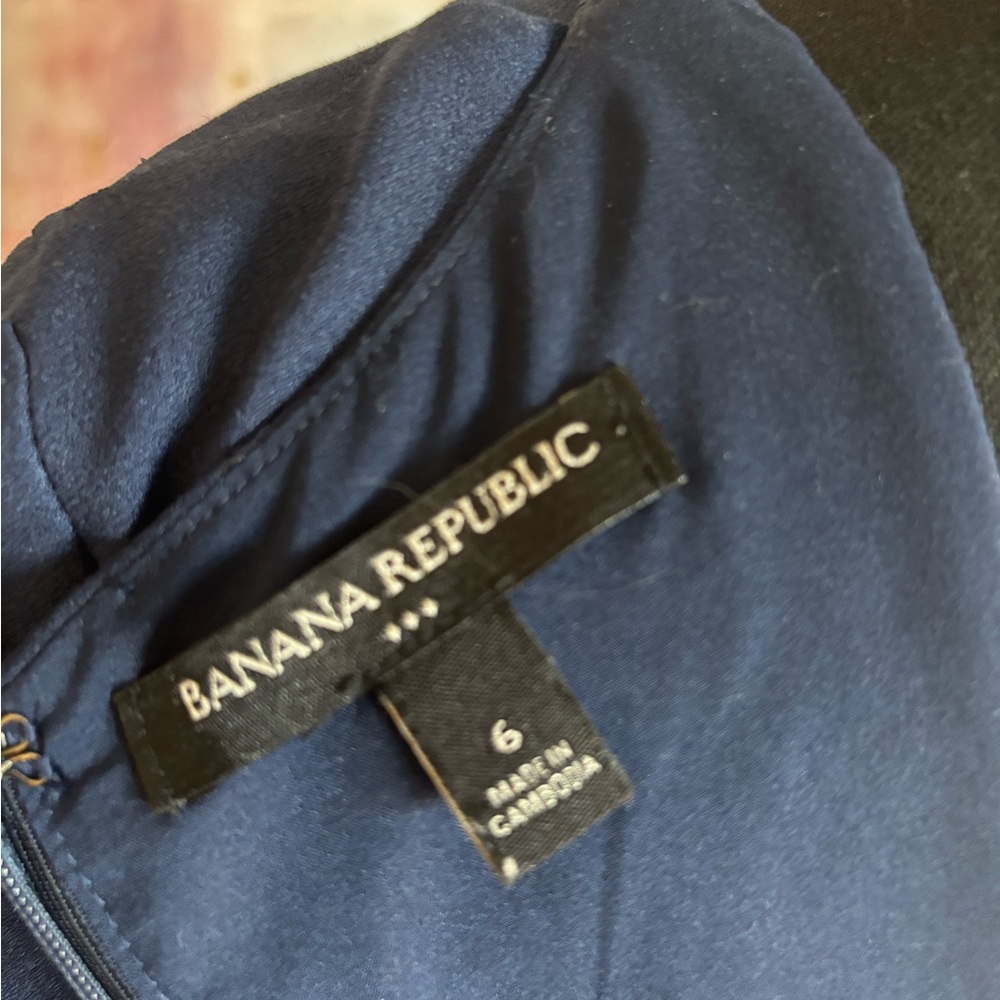 Banana Republic Midi‎ Short Sleeve Dress in Navy Blue with Stylish Design Size 6 - Picture 7 of 11